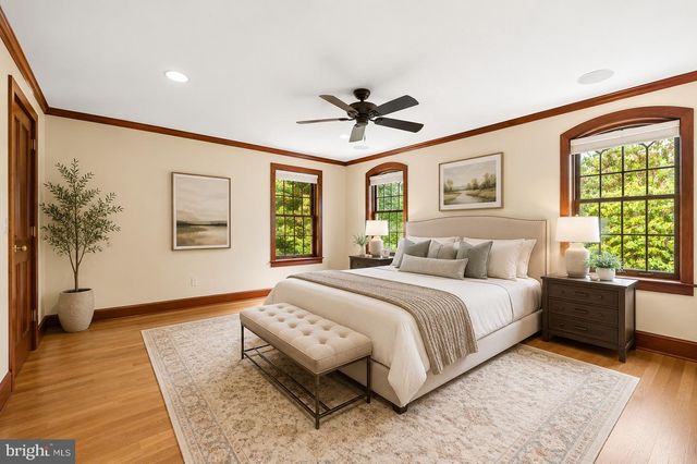 4230 46TH ST NW, Washington, DC 20016