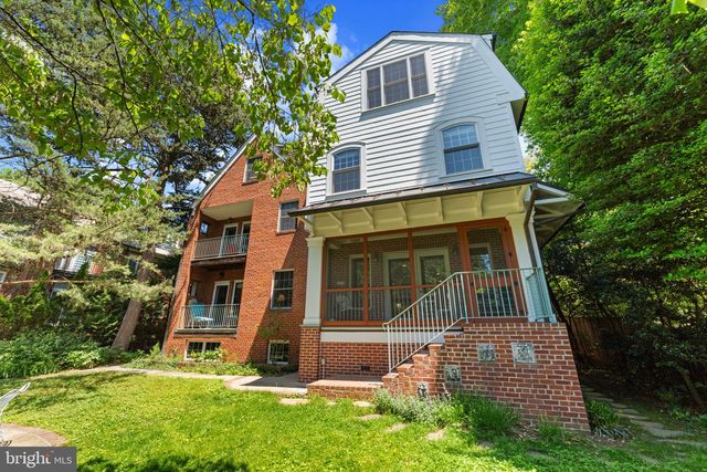 4230 46TH ST NW, Washington, DC 20016