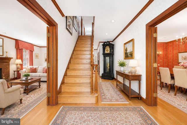 4230 46TH ST NW, Washington, DC 20016