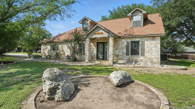 198 Skyforest, New Braunfels, TX 78130