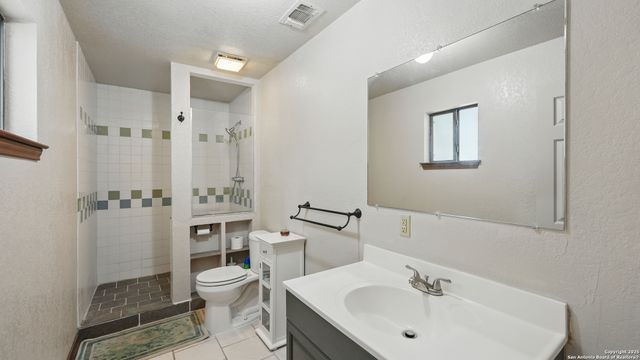 198 Skyforest, New Braunfels, TX 78130