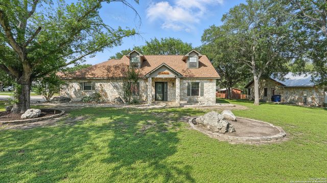 198 Skyforest, New Braunfels, TX 78130