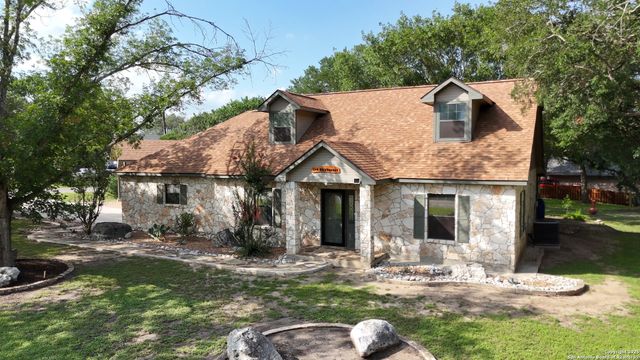 198 Skyforest, New Braunfels, TX 78130