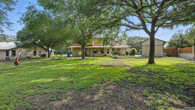 198 Skyforest, New Braunfels, TX 78130