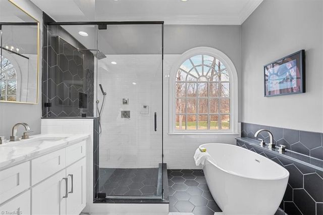 4324 Doverstone Lane, Greensboro, NC 27407