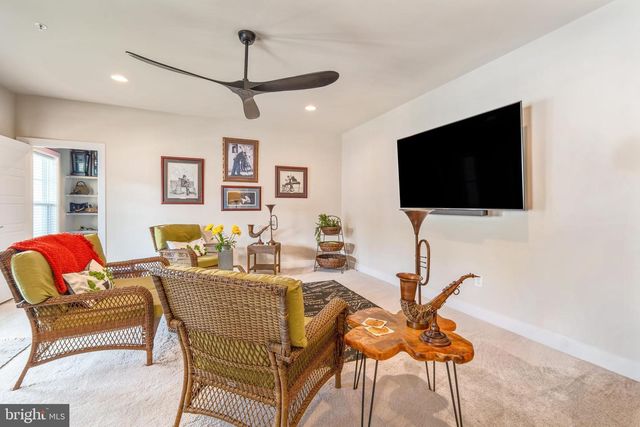 1536 YELLOW SAND LN, Odenton, MD 21113