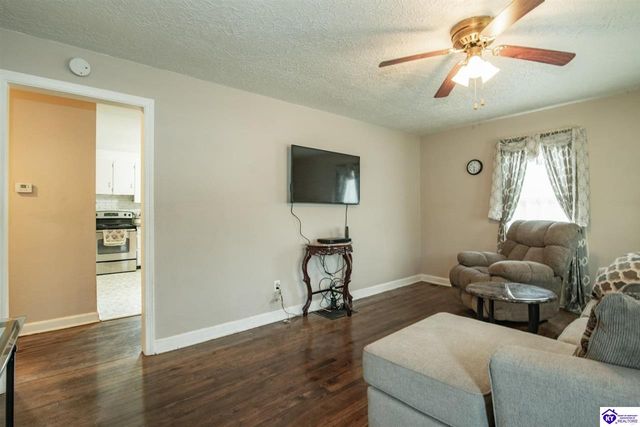 343 High Street, Vine Grove, KY 40175