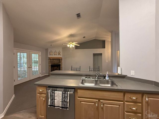 5700 Charmonte Way, Pace, FL 32571