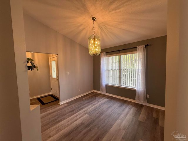 5700 Charmonte Way, Pace, FL 32571