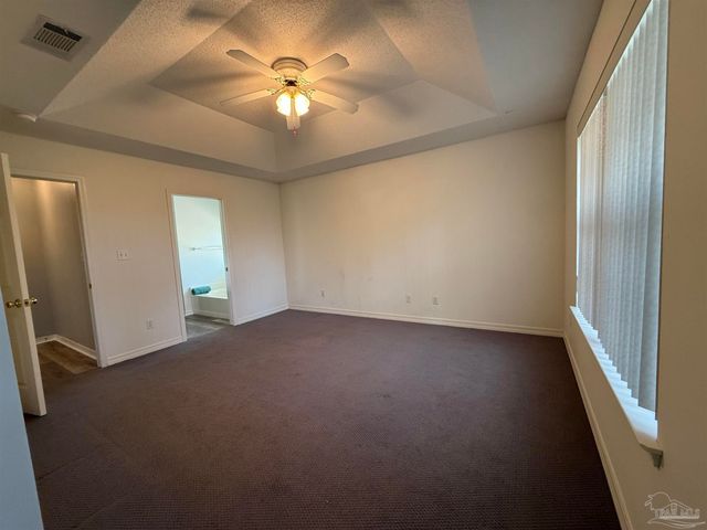 5700 Charmonte Way, Pace, FL 32571