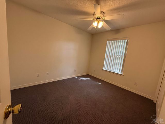 5700 Charmonte Way, Pace, FL 32571