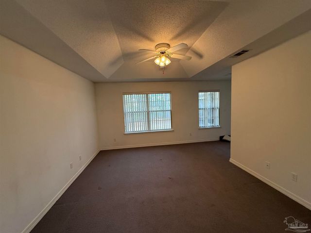 5700 Charmonte Way, Pace, FL 32571