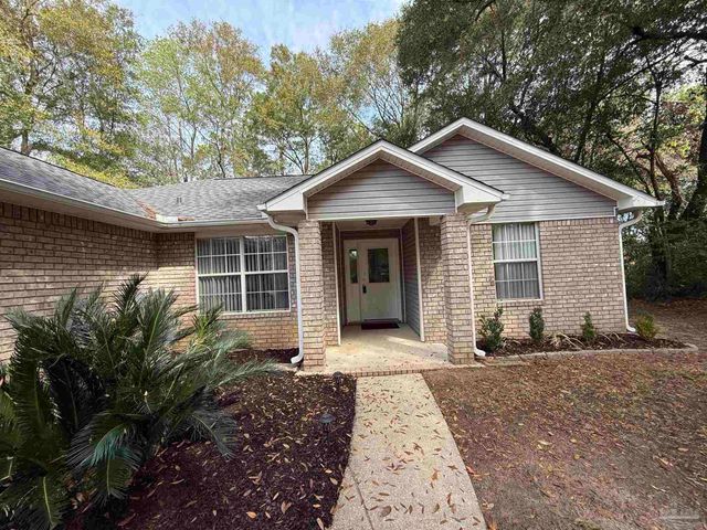 5700 Charmonte Way, Pace, FL 32571