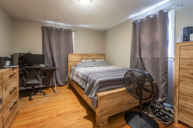 16 Hilltop Road, Windsor, CT 06095