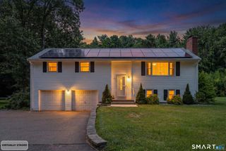 16 Hilltop Road, Windsor, CT 06095