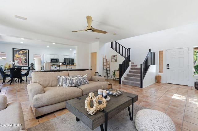 10107 E KILAREA Avenue, Mesa, AZ 85209