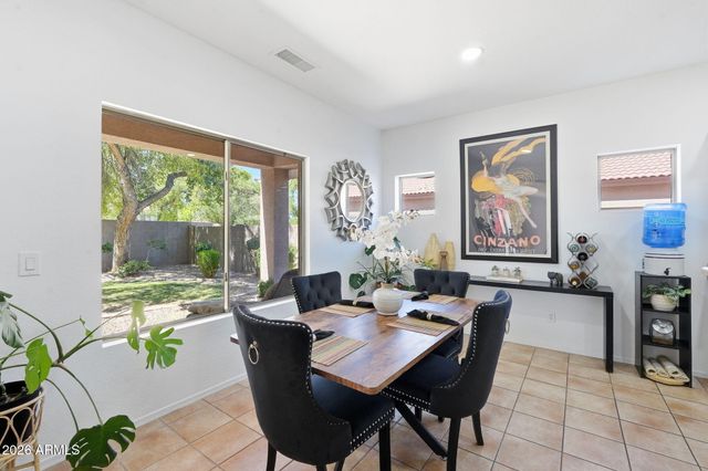 10107 E KILAREA Avenue, Mesa, AZ 85209