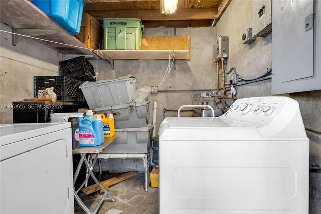 533 E 23rd St, Hialeah, FL 33013