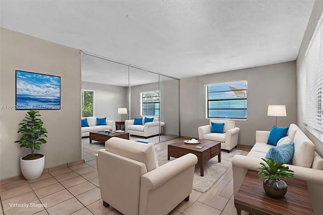 533 E 23rd St, Hialeah, FL 33013