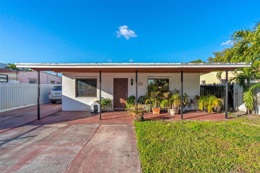 533 E 23rd St, Hialeah, FL 33013