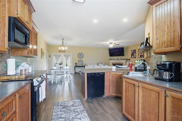 5781 Amoco Road, Iowa, LA 70647