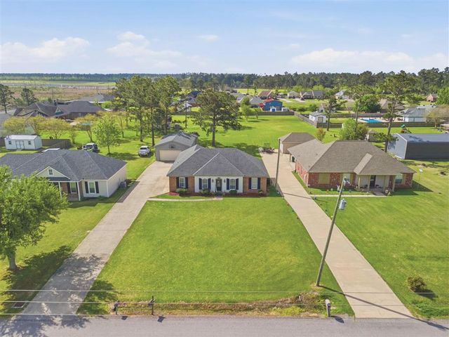 5781 Amoco Road, Iowa, LA 70647