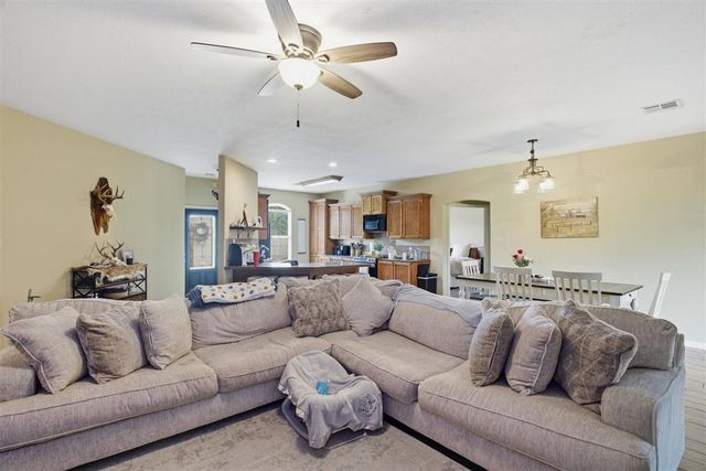 5781 Amoco Road, Iowa, LA 70647