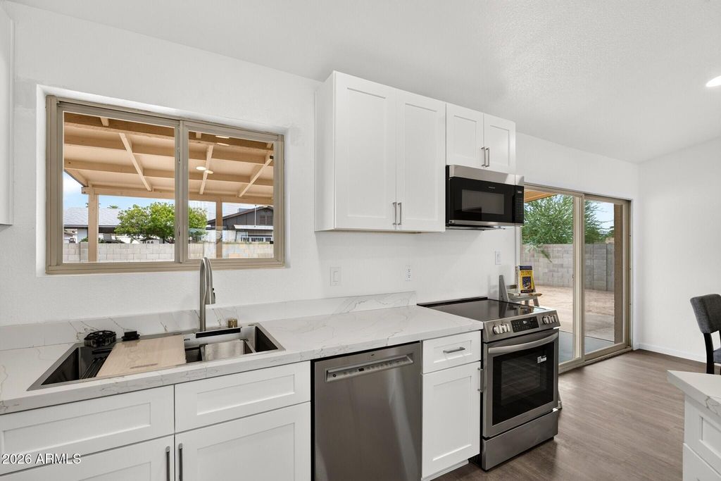 2826 E CACTUS Road, Phoenix, AZ 85032 — photo 4