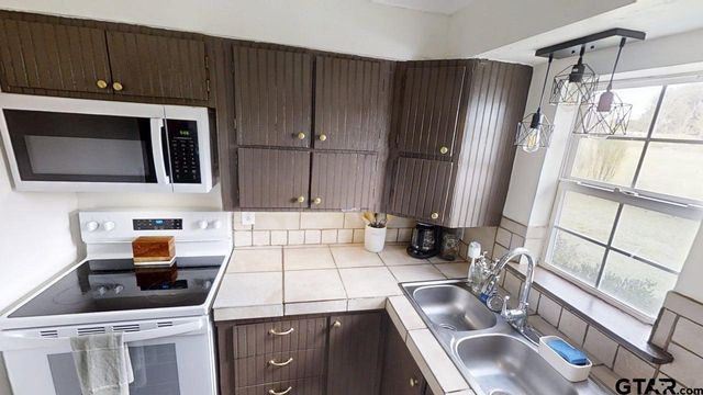 12202 CR 4122, Lindale, TX 75771