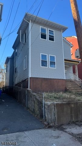 63 Huntington Ter, Newark City, NJ 07112