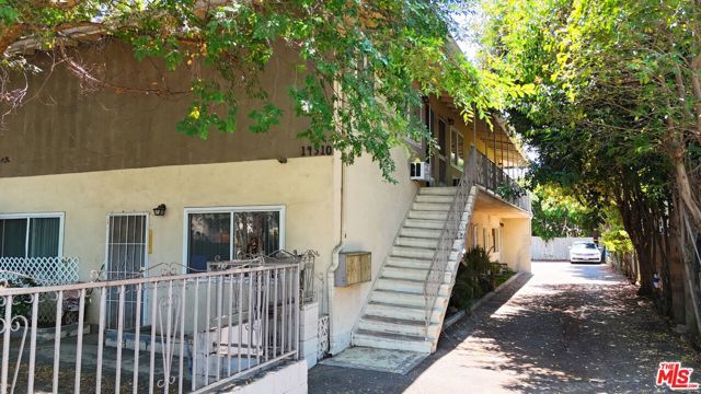 14310 Tiara Street, Sherman Oaks (los Angeles), CA 91401