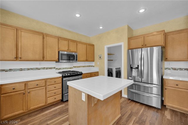 2537 Carmona Circle, Henderson, NV 89074