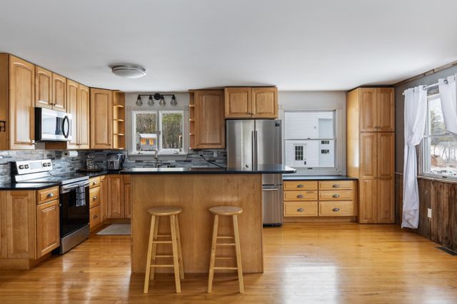 349 Middle Road, Milton, VT 05468