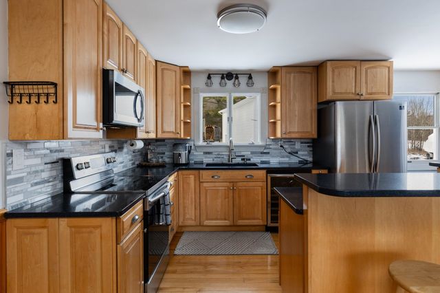 349 Middle Road, Milton, VT 05468