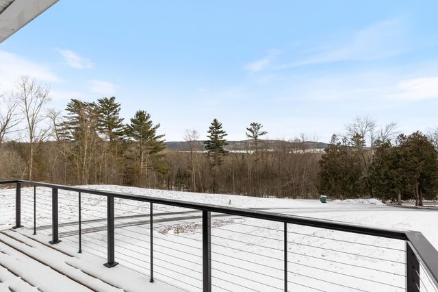 349 Middle Road, Milton, VT 05468