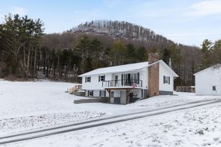 349 Middle Road, Milton, VT 05468