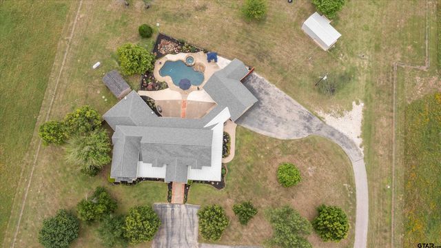 17655 FM 832, Buffalo, TX 75831