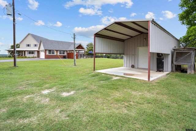 17655 FM 832, Buffalo, TX 75831