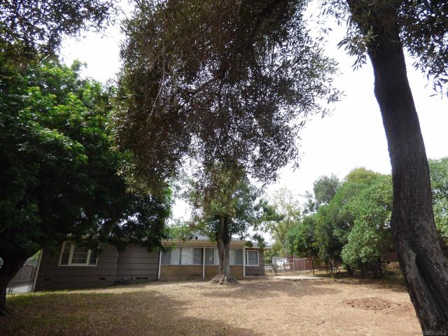 4015 Calavo Dr, La Mesa, CA 91941