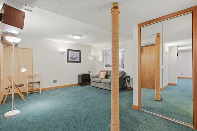 10655 Beard Avenue S, Bloomington, MN 55431