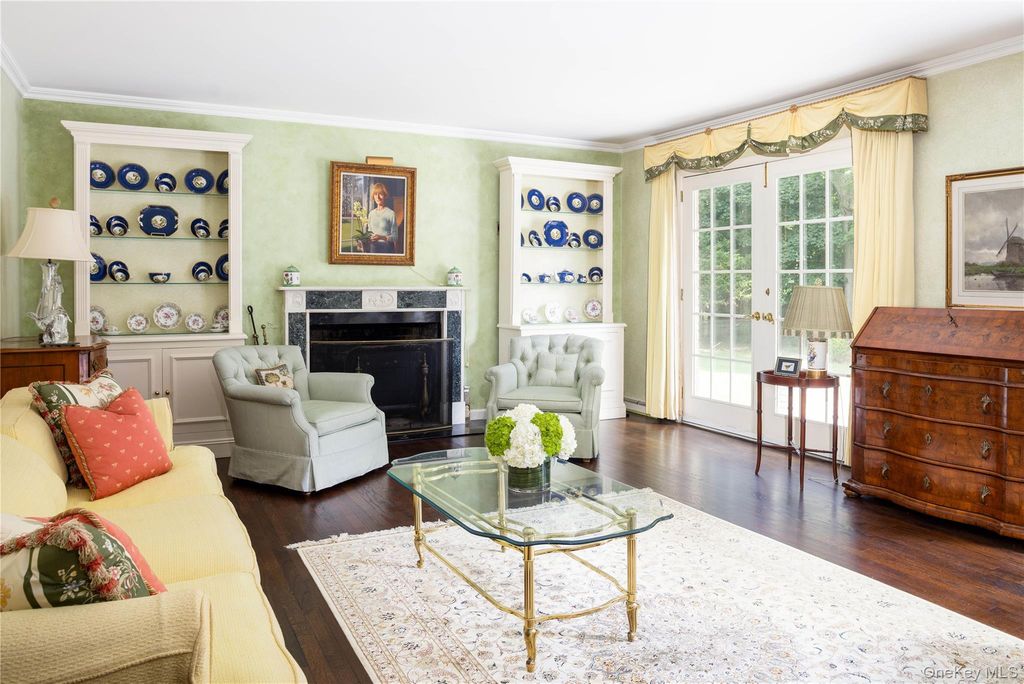 217 Feeks Lane, Locust Valley, NY 11560 — photo 4