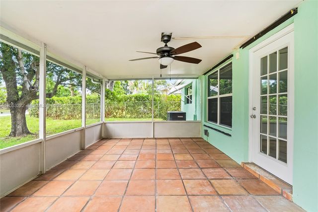 1427 Crest Drive, Lake Worth, FL 33461