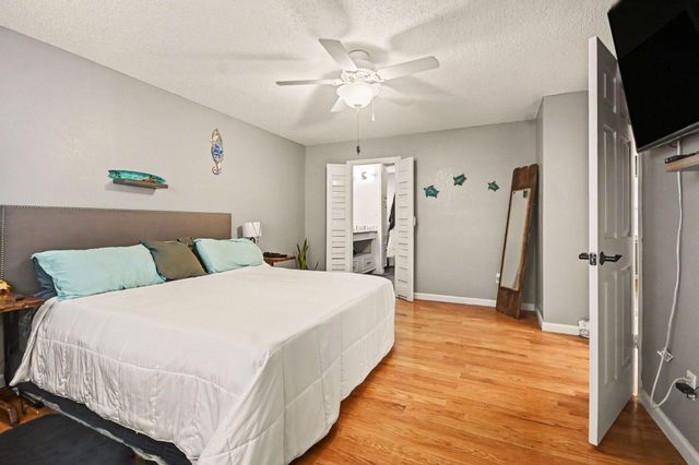 10439 Catlett Lane, La Porte, TX 77571