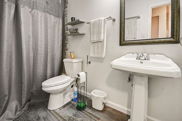 10439 Catlett Lane, La Porte, TX 77571