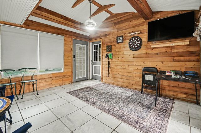 10439 Catlett Lane, La Porte, TX 77571