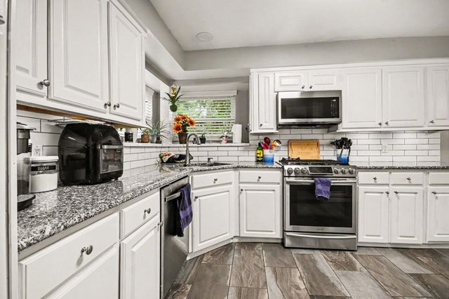 10439 Catlett Lane, La Porte, TX 77571