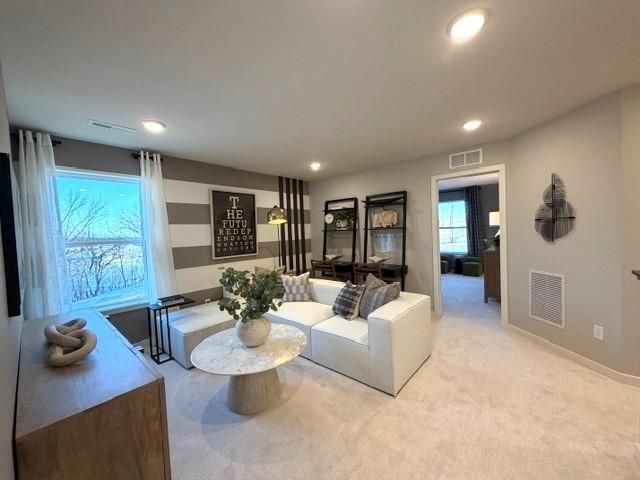 1583 Lund Way, Shakopee, MN 55379