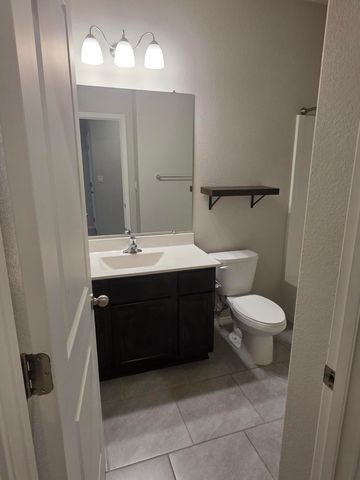 1724 Valle Vista Road NW, Los Lunas, NM 87031