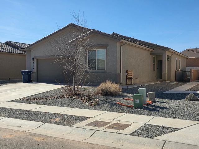 1724 Valle Vista Road NW, Los Lunas, NM 87031