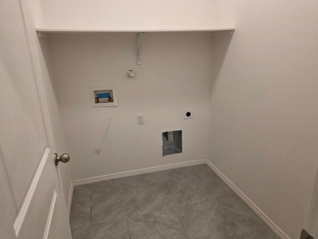 1724 Valle Vista Road NW, Los Lunas, NM 87031